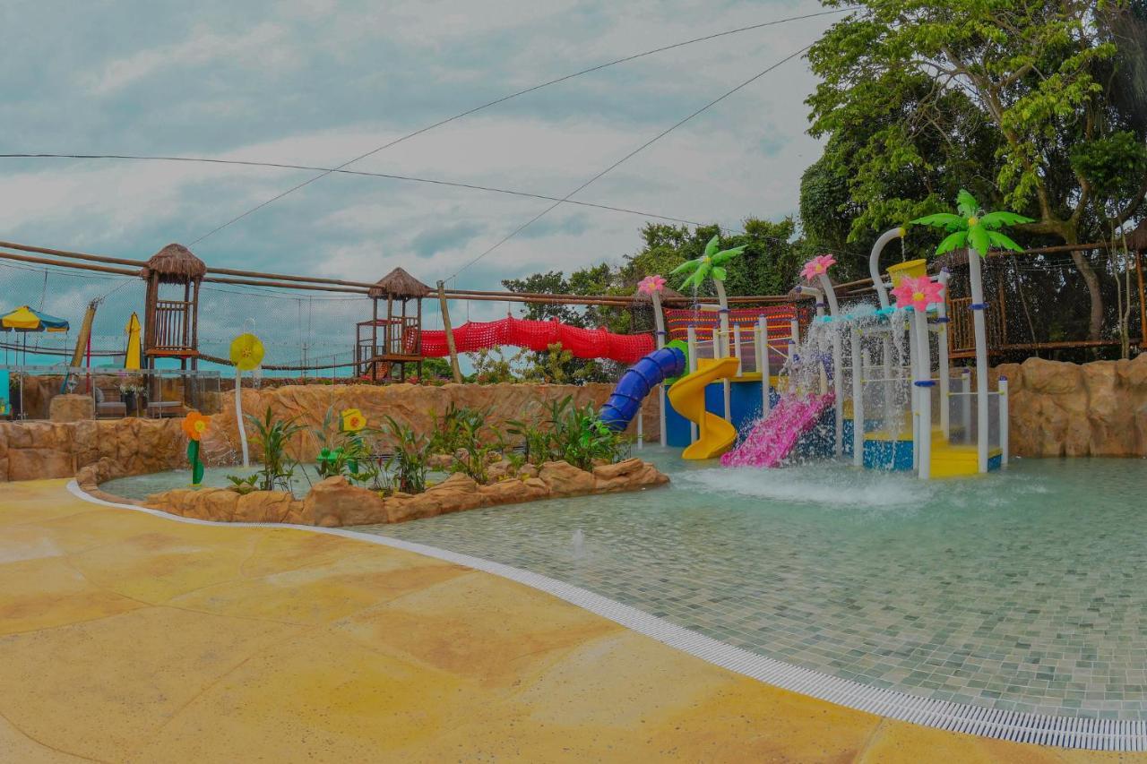 Costao Do Santinho Resort All Inclusive Флорианополис Экстерьер фото Splash Island