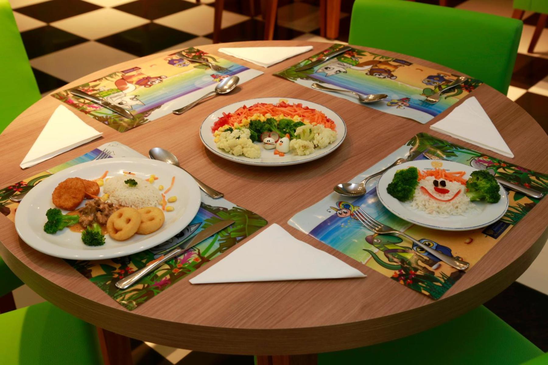 Costao Do Santinho Resort All Inclusive Флорианополис Экстерьер фото Child-friendly food