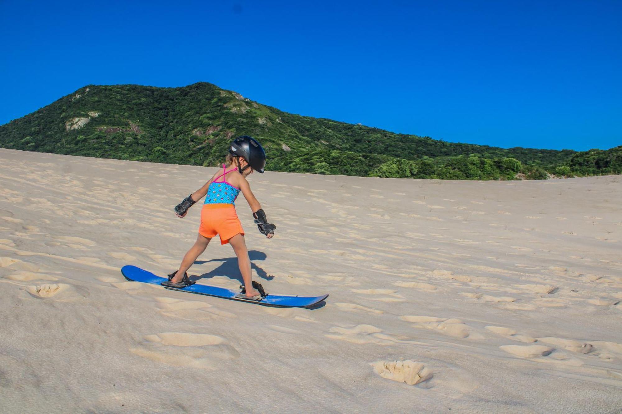 Costao Do Santinho Resort All Inclusive Флорианополис Экстерьер фото Sandboarding in the dunes of Tumbes, Peru
