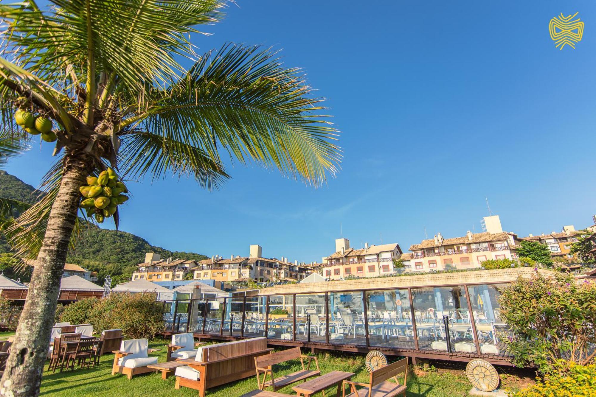 Costao Do Santinho Resort All Inclusive Флорианополис Экстерьер фото The resort's beach club